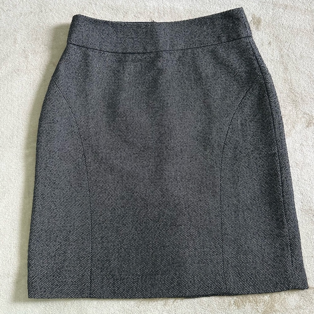 Banana Republic Gray Pencil Skirt